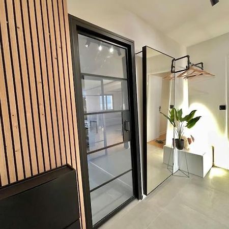Magnifique Appartement Neuilly Sur Marne Entre Paris Et Disneyland Luaran gambar
