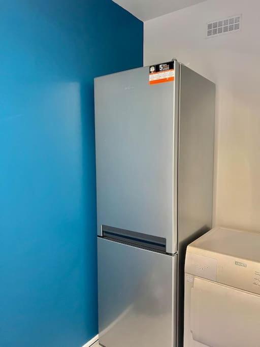 Magnifique Appartement Neuilly Sur Marne Entre Paris Et Disneyland Luaran gambar